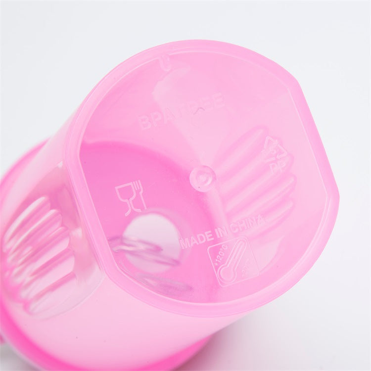 Factory wholesale Food Grade 600ml Outdoor Gym Sports Premium Protein Shaker Water Bottle Protein Shake Cup